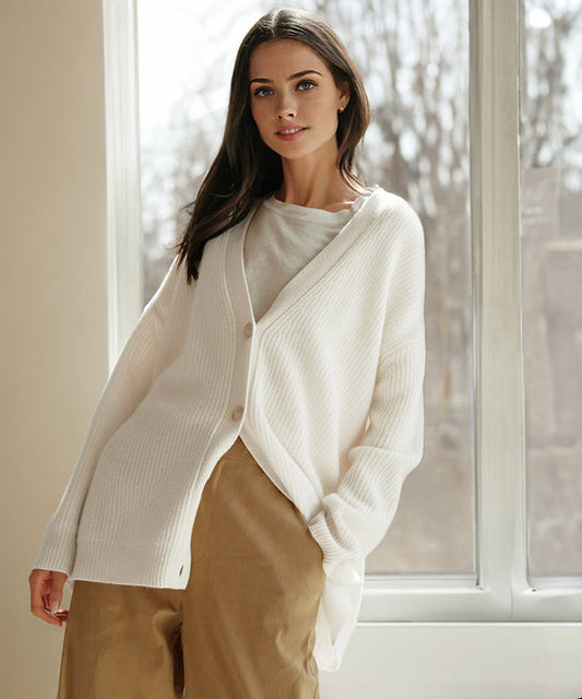 Roovilo™ Cardigan in Cashmere Cocoon – Eleganza e Comfort Senza Tempo